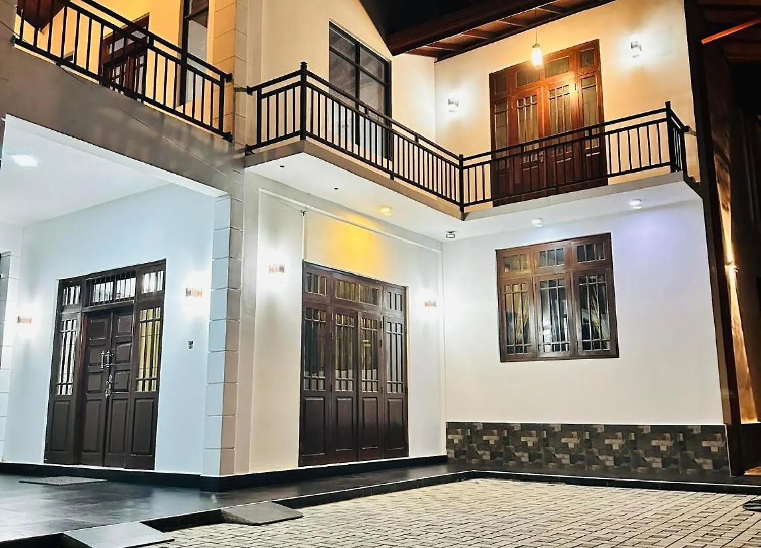 Affittacamere The Kandyan Secret Villa - Free Pick Up From Kandy Railway Station